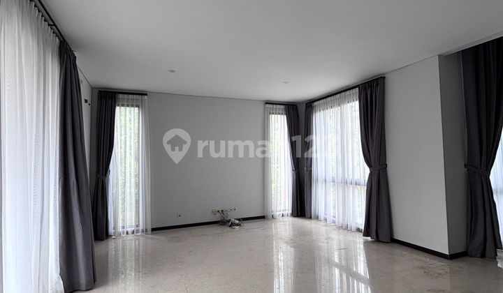 For Rent: 3-Story Semi-Furnished Corner House Next to Park in Zora BSD. 2