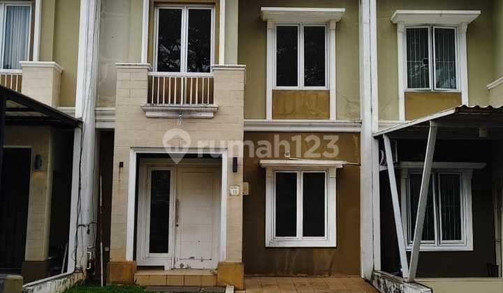 Dijual Cepat Rumah Rapi Luas 102 M2 di Cluster Monaco Gading Serpong