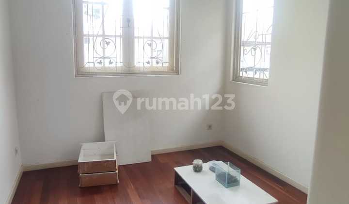 Disewakan Cepat Rumah Hoek Luas di Lippo Karawaci Central 2