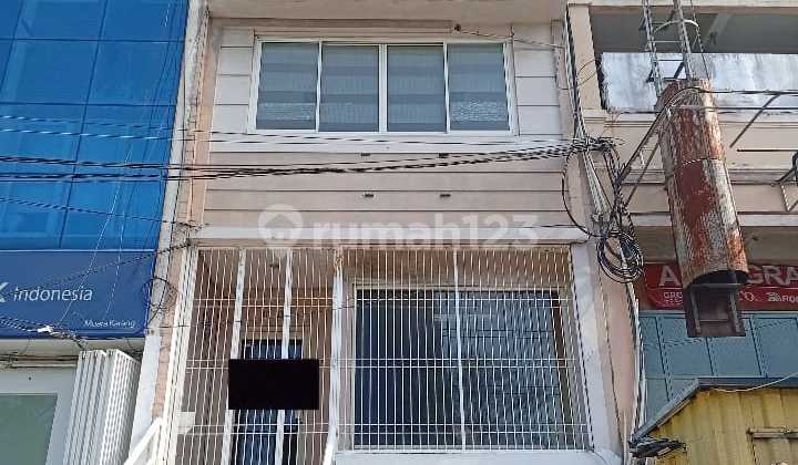 For Rent Fast 4 Floors Shop House & Rooftop In Muara Karang Raya For Rent Fast 4 Floors Shop House & Rooftop In Muara Karang Raya