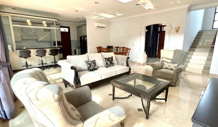 Disewakan Rumah Mewah Fully Furnished Di Taman Telaga Golf Bsd 2