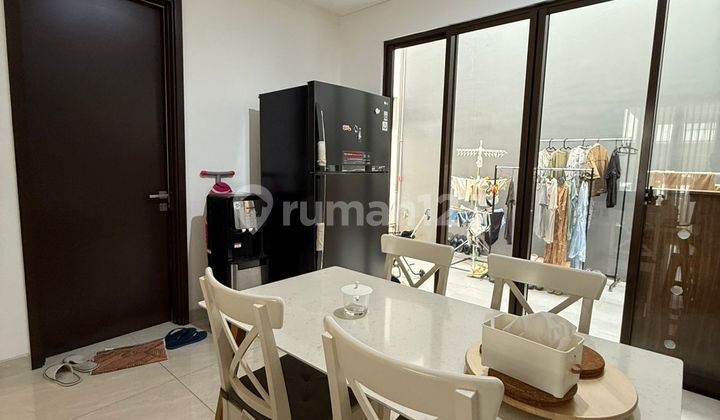 For Rent Fast House Fully Furnished 4+1 Bedrooms in Amata Mozia BSD For Rent Fast House Fully Furnished 4+1 Bedrooms in Amata Mozia BSD