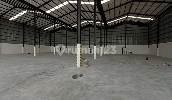 For Rent, Quick: New Warehouse with 40ft Access in Warehouse Complex Near Soekarno Hatta Airport