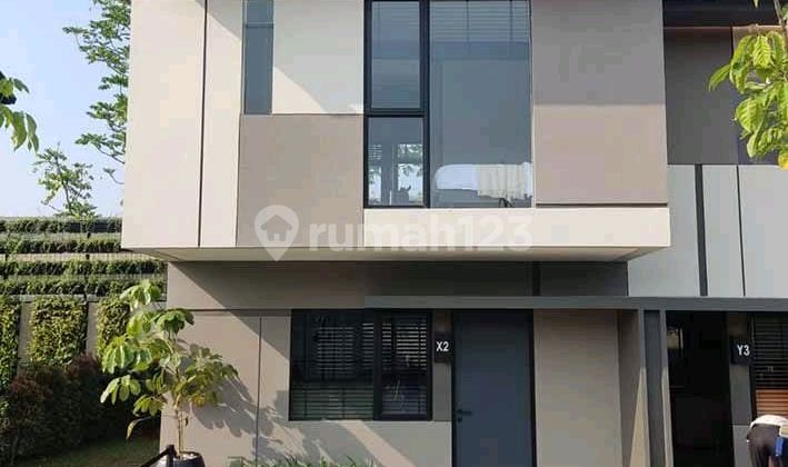 Dijual Cepat Rumah Nempel Gading Serpong Luas 57,5 M2 Kamar 3 di Park Serpong 1