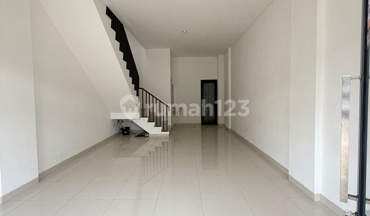 Disewakan Cepat Ruko Baru Siap Pakai 3 Lantai di Green Wich BSD