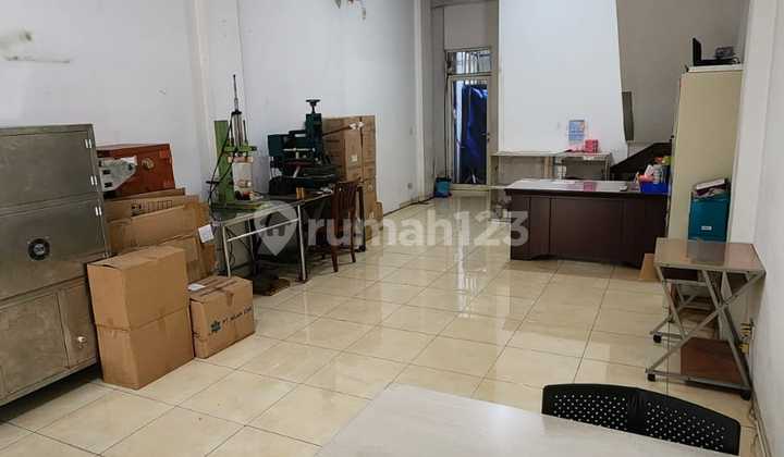 DISEWAKAN MURAH RUKO ASTC 3 LANTAI DI ALAM SUTERA TANGERANG