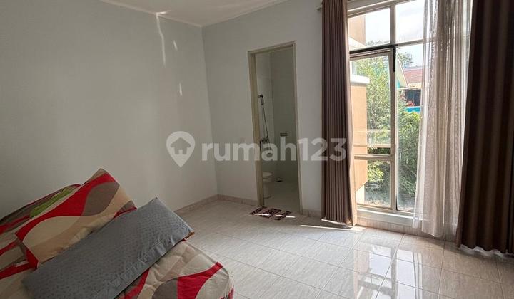 For Rent Fast Tidy Semi-Furnished House In Foresta Bsd For Rent Fast Tidy Semi-Furnished House In Foresta Bsd