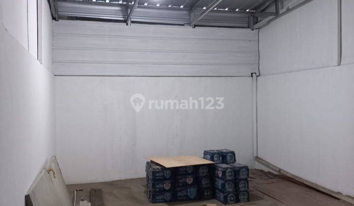 Di Jual Ruko Gandeng 2 Lantai Rapi Selesai Renov di Taman Royal 3 2