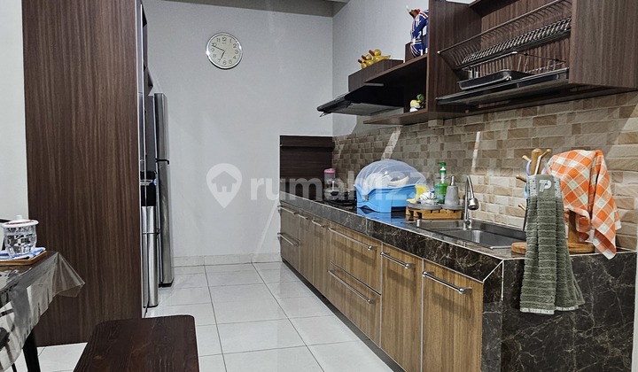 For Sale Quick Fully Furnished House Complete In Delatinos Bsd City For Sale Quick Fully Furnished House Complete In Delatinos Bsd City