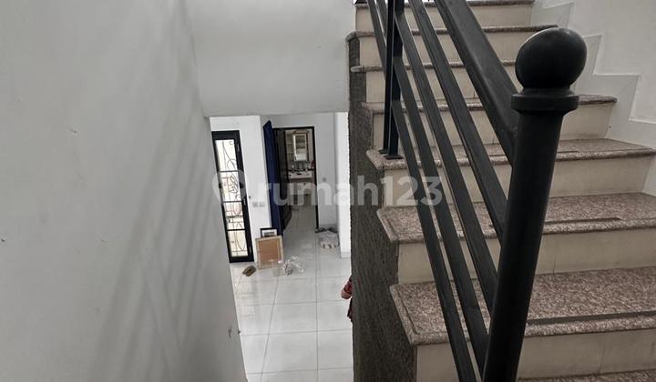 For Sale Quick Semi Furnished Neat House In Taman Holandia Lippo Utara 2