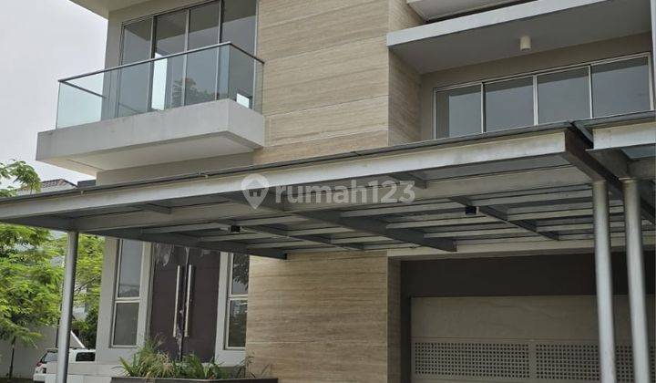 Dijual Rumah Baru Posisi Hoek di Cluster Piano Golf Island Pik 1