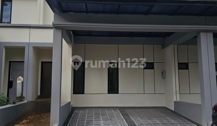 For Rent Fast New House Carport 2 in Modernland Cluster Tangerang