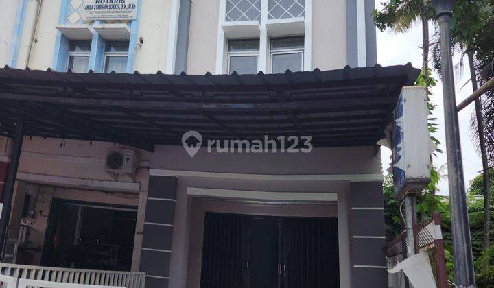 Dijual Ruko 3 Lantai di Gerbang Masuk Taman Royal 2 Cipondoh Tangerang 1