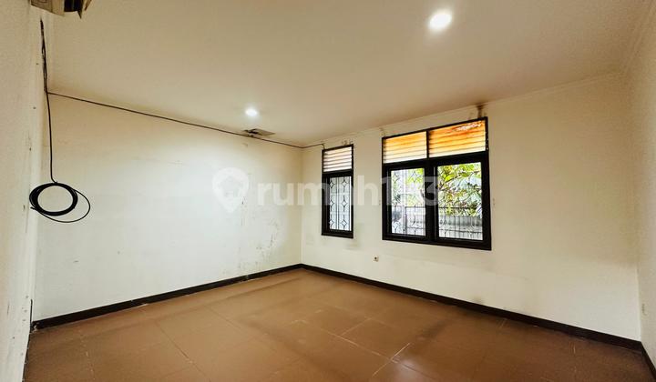 Quickly Rented, 240 M2 Spacious House, North Facing, In Modernland Tangerang