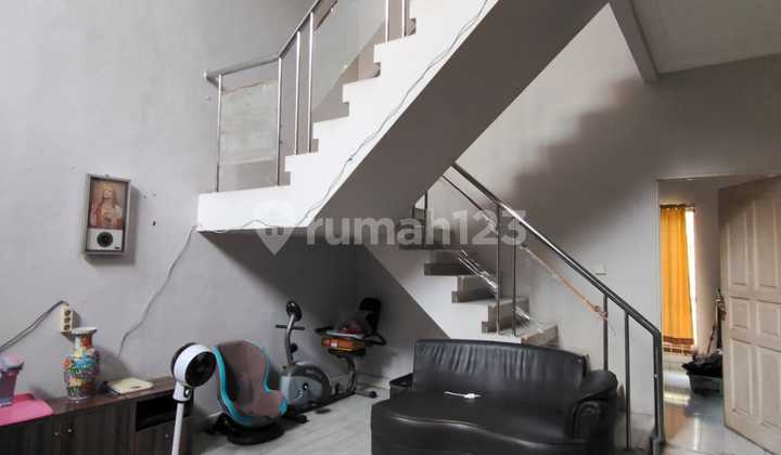 Dijual Rumah Bagus Luas 200 M2 Di Taman Golf Modernland Tangerang