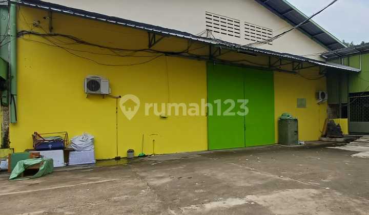 Warehouse for Rent Inside Complex on Imam Bonjol Roadside, Karawaci, Tangerang City Warehouse for Rent Inside Complex on Imam Bonjol Roadside, Karawaci, Tangerang City