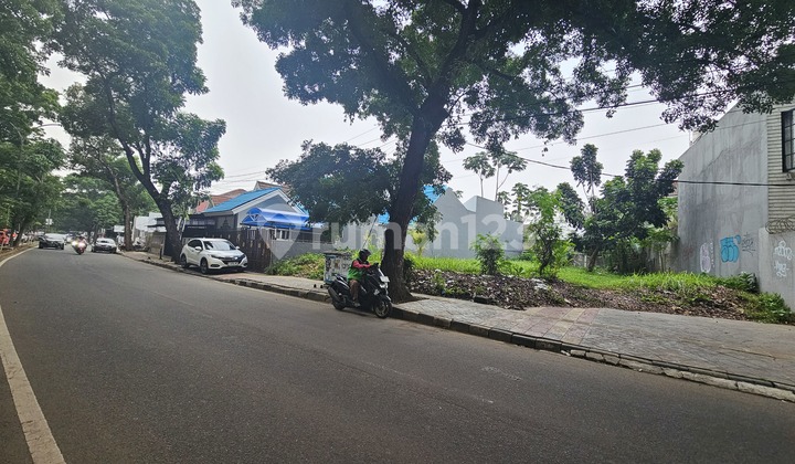 For Sale Commercial Plot on Jl Raya Boulevard Kencana Loka Raya BSD City For Sale Commercial Plot on Jl Raya Boulevard Kencana Loka Raya BSD City