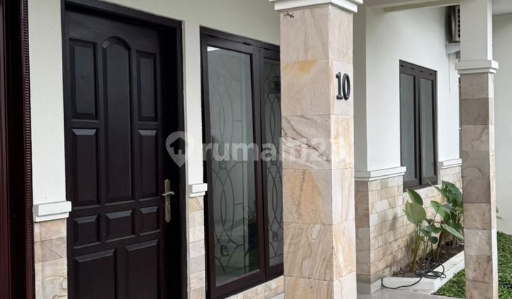 For Sale: Move-in Ready House, 1 Floor, Strategic Location, Roadside, Car Accessible, Near Banteng Yogyakarta. 2