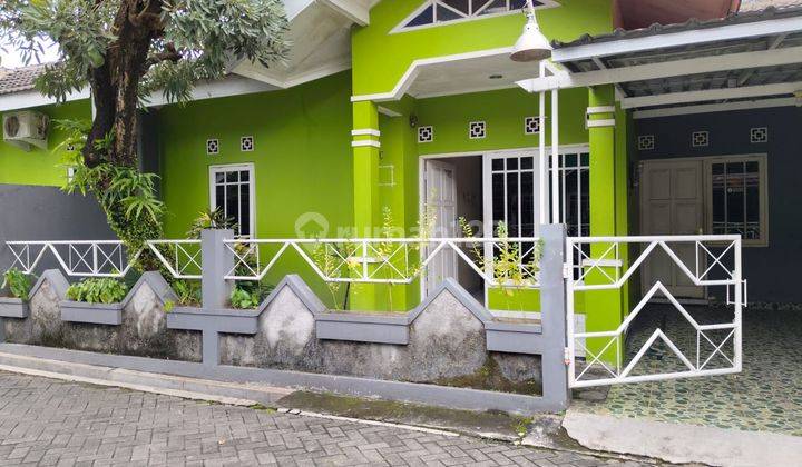 Disewakan Rumah 1 Lantai, Dekat Beberapa Kampus Sekolah, Pusat Kuliner di Yogyakarta 2