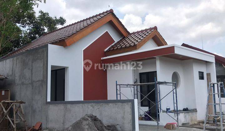 Dijual Rumah Siap Huni 1 Lantai, Baru, Strategis, Dekat Kampus di Ngaglik Yogyakarta 1