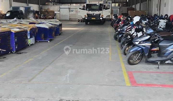 Disewakan Gudang Plus Kantor, Murah, Bagus, Luas Gudang 900 M2 Kantor 200 M2 di Mlati Sleman Yogyakarta 2