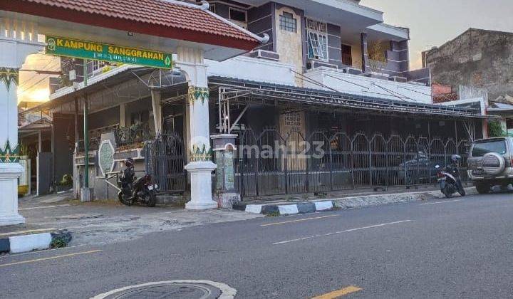 Dijual Rumah 2 Lantai, Hook, Tepi Jalan, Strategis, di Baciro Yogyakarta 1