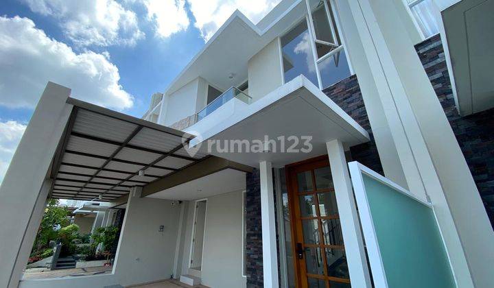 Dijual Rumah Baru 2 Lantai, Cluster Elite, Nyaman Dan Asri, Dekat Kampus di Sleman Yogyakarta  2