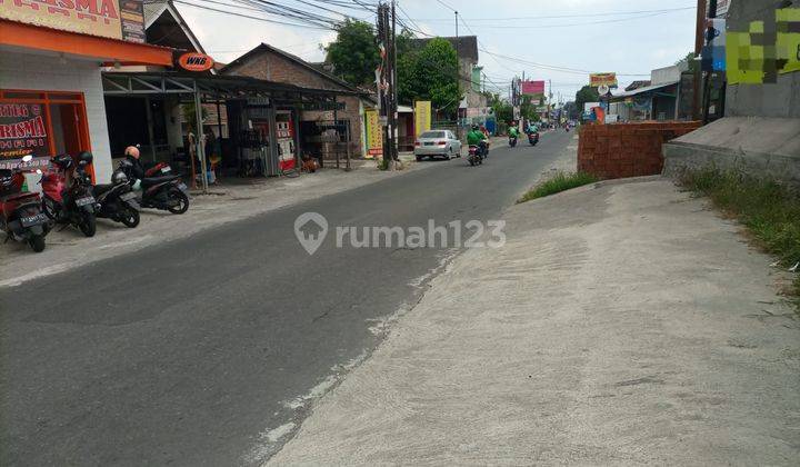 Disewakan Tanah 1200 M2, Strategis, Pagar Keliling di Condong Catur Yogyakarta  2