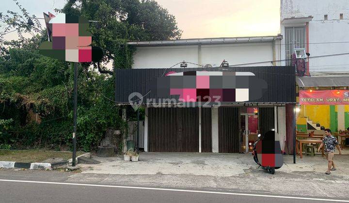 Dijual Ruko, Strategis, 2 Lantai Ex Bakery di Sleman Yogyakarta  1