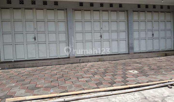 Dijual Ruko 3 Lantai, Baru, Siap Huni, Tepi Jalan Utama, Strategis di Kota Yogyakarta 2