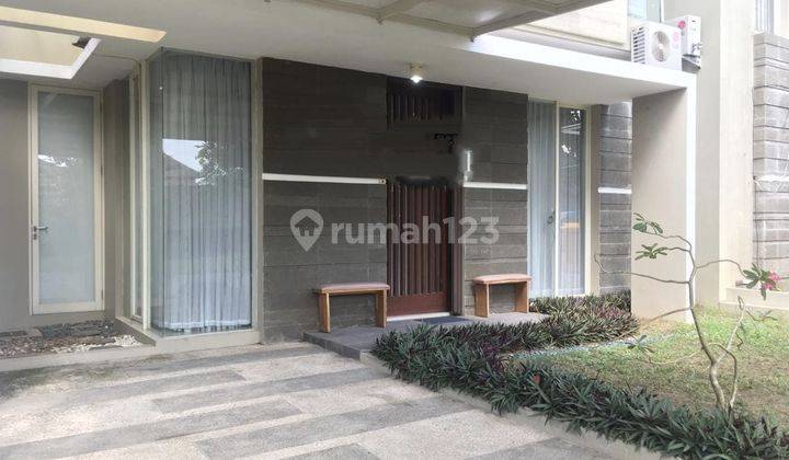 Dijual Rumah 2 Lantai, Dalam Cluster Mewah, Strategis, Fully Furnished di Yogyakarta 2