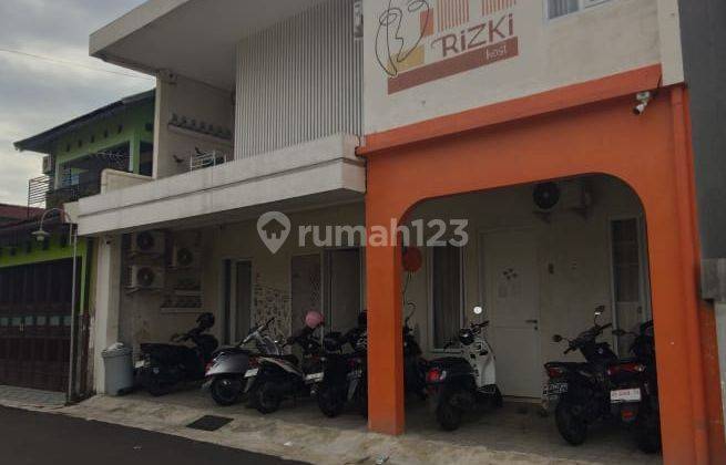 Dijual Kost Kosan Eksklusif Full Penghuni Full Furnished di Minomartani, Yogyakarta 1