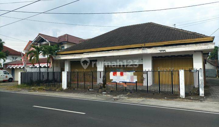 Dijual Rumah Ruko, 1 Lantai, Jalan Utama di Umbulharjo, Yogyakarta 1