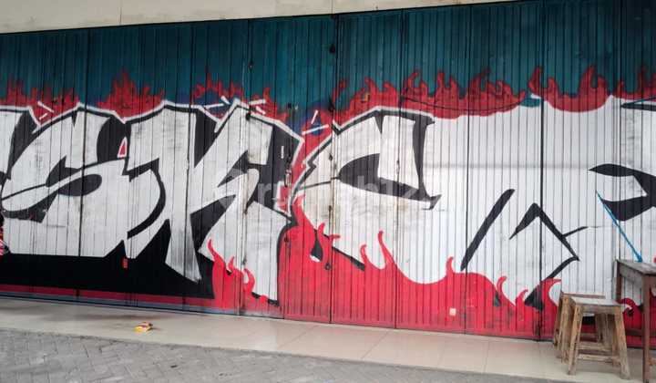 For Rent Commercial Space former Car Showroom, Strategically Located Within Ringroad, in Mlati, Yogyakarta