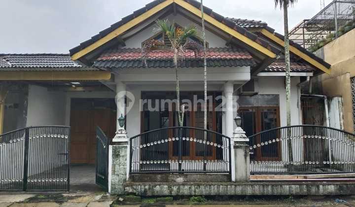 Dijual Cepat, Rumah 1 Lantai, Dalam Cluster, Strategis, Dekat Bandara Adi Sucipto Yogyakarta Dijual Cepat, Rumah 1 Lantai, Dalam Cluster, Strategis, Dekat Bandara Adi Sucipto Yogyakarta
