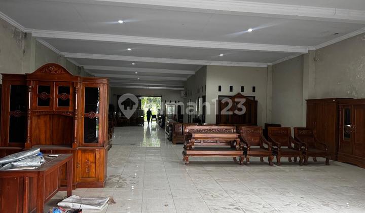 For Rent Shop House, 1 Floor, Move-in Ready, Strategic, Main Roadside in Prambanan Yogyakarta 2