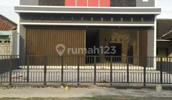 Disewakan Ruko,1 Lantai,Siap Huni,Strategis, Pinggir Jalan Utama di Prambanan Yogyakarta