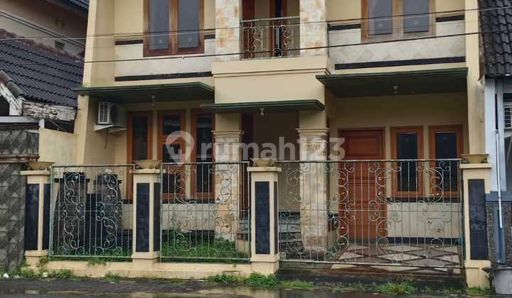 Dijual Rumah 2 Lantai,Strategis, Dekat Beberapa Kampus, Cocok untuk Hunian, Kost di Depok Yogyakarta 2