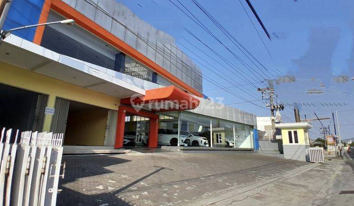 Dijual Ruang Usaha Ex Showroom, Strategis, Mangku Jalan di Yogyakarta 2