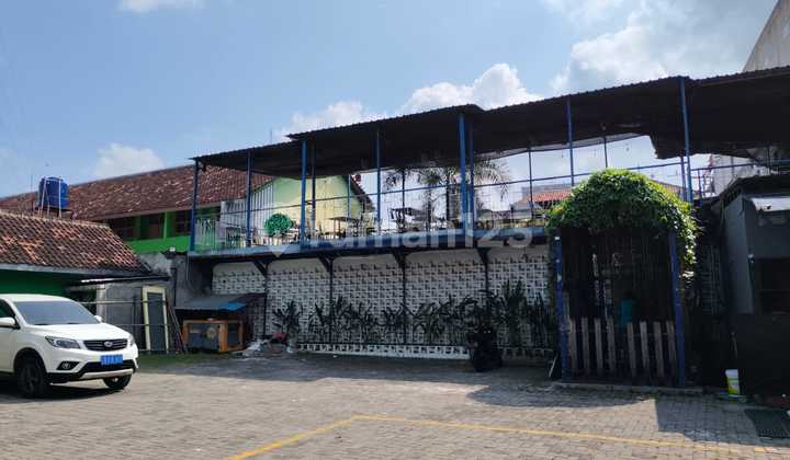 For Rent Commercial Space Formerly Food Business, Strategic Location, Ample Parking, Tourist Area, Homestay, Culinary in Yogyakarta For Rent Commercial Space Formerly Food Business, Strategic Location, Ample Parking, Tourist Area, Homestay, Culinary in Yogyakarta
