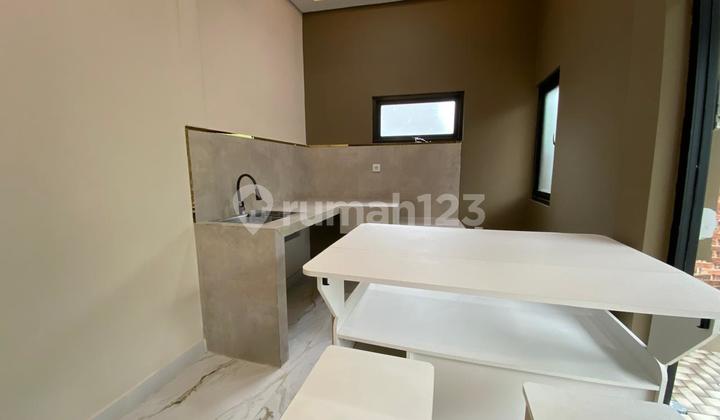 Dijual Kost Exclusive, Full Furnished, Legalitas Lengkap, 9 Kamar, Dekat Kampus UGM dan UII Yogyakarta 2