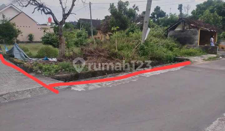 Dijual Tanah 120 m2 di Jalan Raya LPMP Kalasan, Yogyakarta