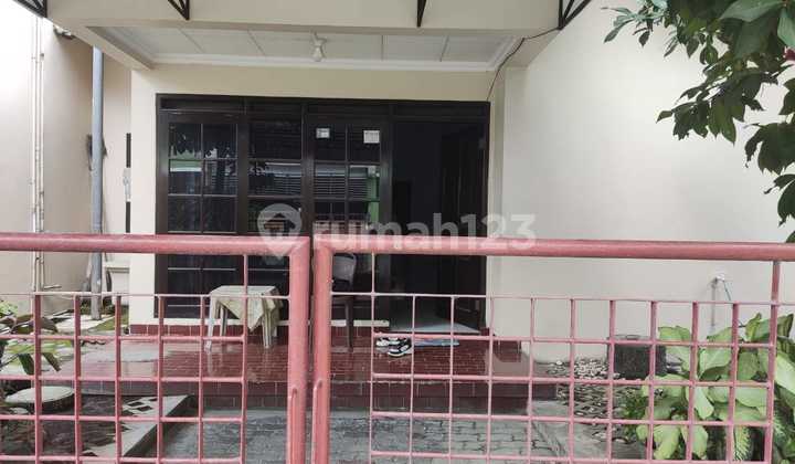 For Sale: Strategic House, Near Several Campuses in Depok Yogyakarta 2