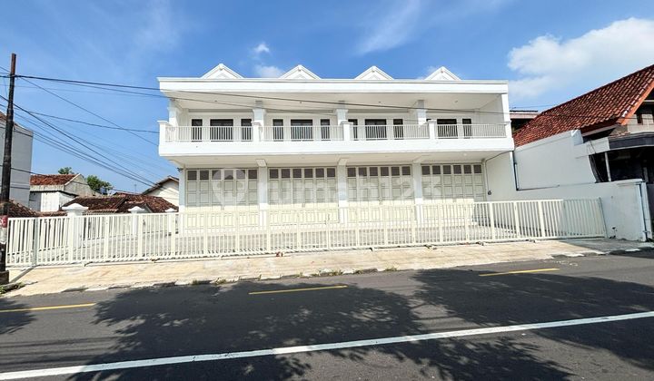 Disewakan 4 Ruko Jejer, Bangunan Baru Lokasi Strategis, Tengah Kota Yogyakarta  2