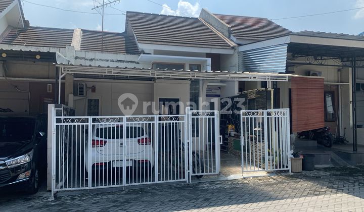 Dijual Cepat Rumah Cantik Siap Huni, Nego Sampai, Jadi, Dalam Ringroad, Dekat Beberapa Kampus, di Jalan Godean Yogyakarta Dijual Cepat Rumah Cantik Siap Huni, Nego Sampai, Jadi, Dalam Ringroad, Dekat Beberapa Kampus, di Jalan Godean Yogyakarta