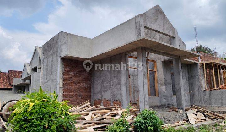 Dijual Rumah 1 Lantai, Siap Huni Saat Ini Masih Proses Bangun , Shm,kawasan Pemukiman di Purwomartani, Yogyakarta 2