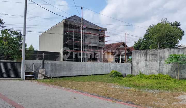 Dijual Rumah Siap Bangun, 2 Lantai, Strategis, Dekat Sekolah, Pusat Perbelanjaan, Beberapa Perumahan di  Dalam Ringroad Yogyakarta 2
