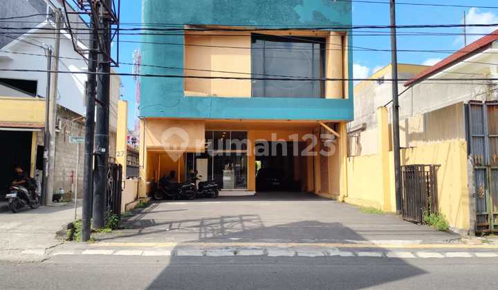 For Rent: 2-Story Shop House, Strategic Location, Near Several Campuses in Yogyakarta