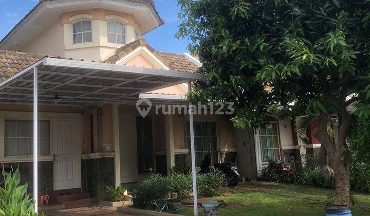 Rumah Bagus Unfurnished SHM di Cluster Adenia, Semarang 2