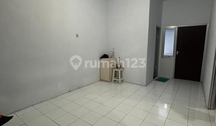 Quick Sale! Meratus Cilejit Near Station, LT 72m² (2 BR) - Owner Negotiable Quick Sale! Meratus Cilejit Near Station, LT 72m² (2 BR) - Owner Negotiable